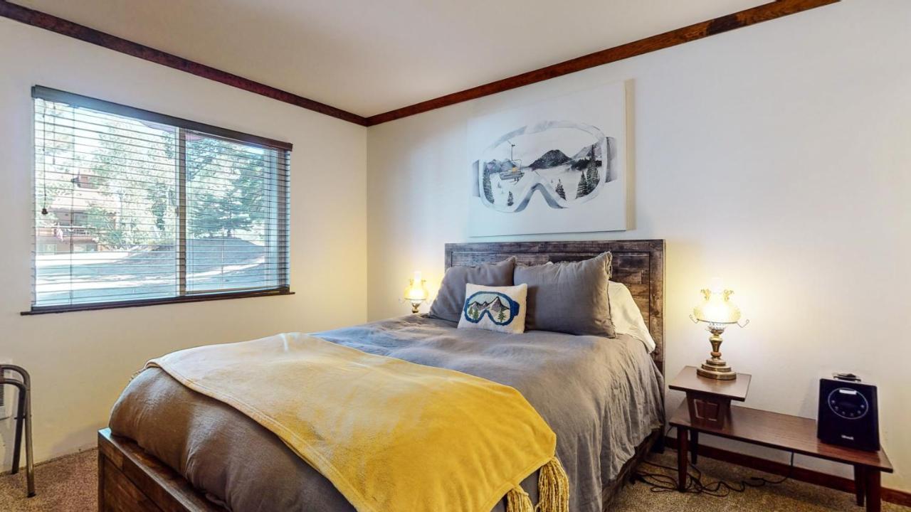 Apartment Lakeview #2 Mammoth Lakes